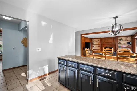 $450,000 | 120 Hunters Pointe Drive, St. Charles, MO 63304