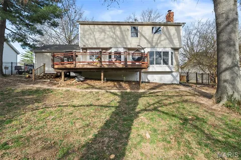 $450,000 | 120 Hunters Pointe Drive, St. Charles, MO 63304