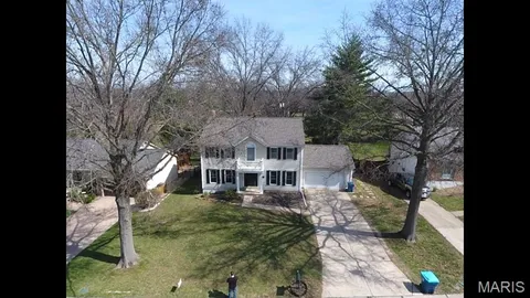 $450,000 | 120 Hunters Pointe Drive, St. Charles, MO 63304
