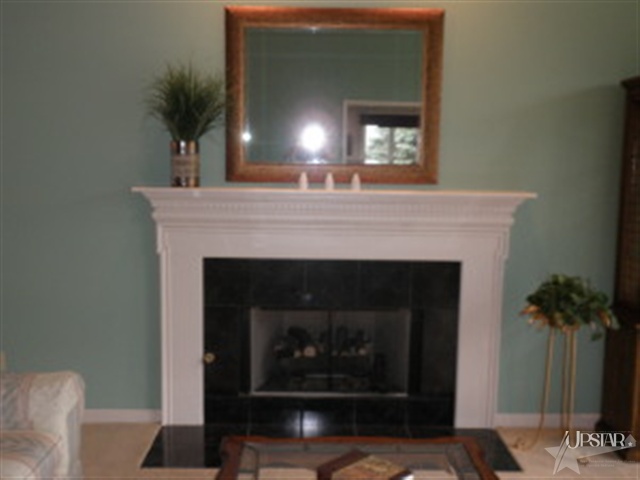 7313 Inverness Cmns Fort Wayne, IN 46804 - Photo 7 of 30 Gallery Image 7