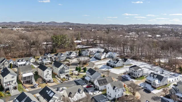 $334,900 | 300 Wyndhurst Drive, Lynchburg, VA 24502