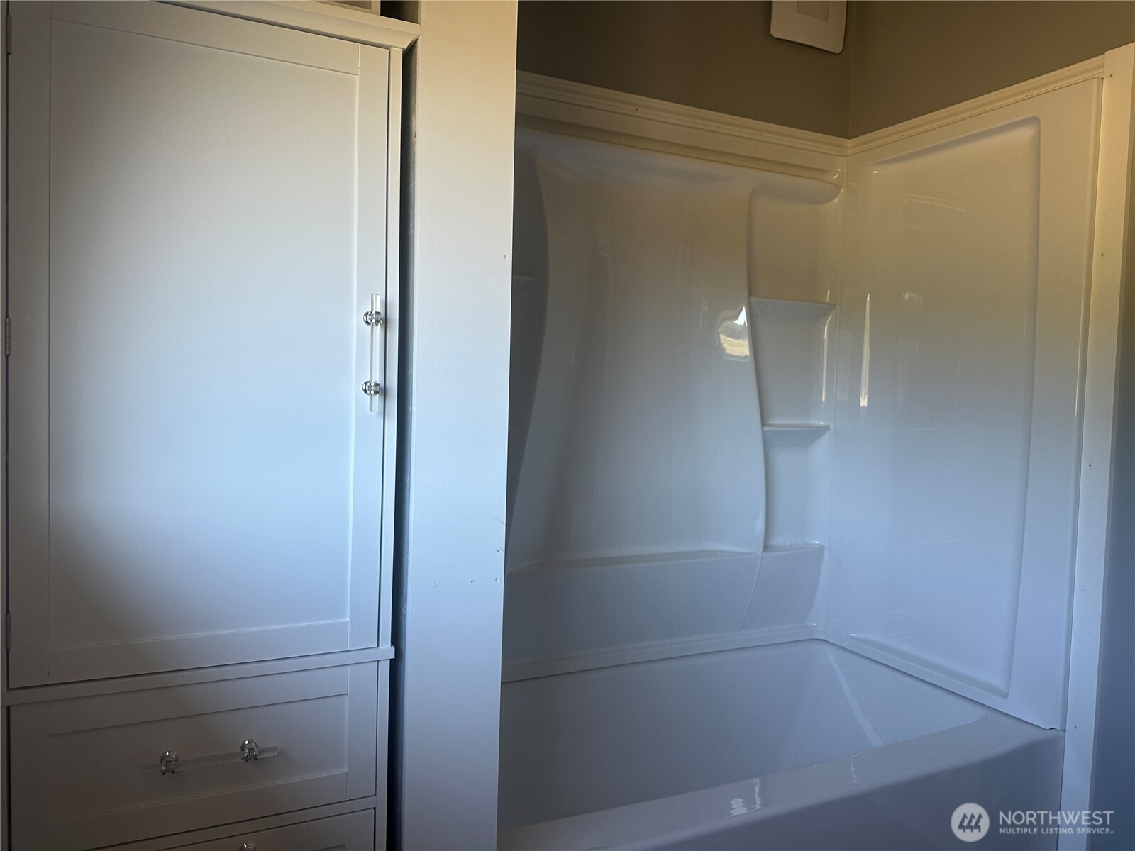 720 Leland Valley Road East Quilcene, WA 98376 - Photo 22 of 37 a view of walk in closet