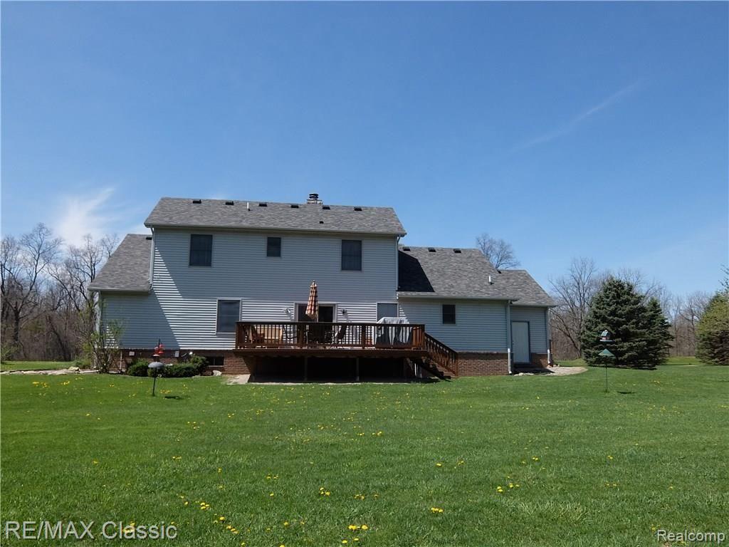 7952 Kearney Road Whitmore Lake, MI 48189 - Photo 6 of 71 DSCF1359.JPG