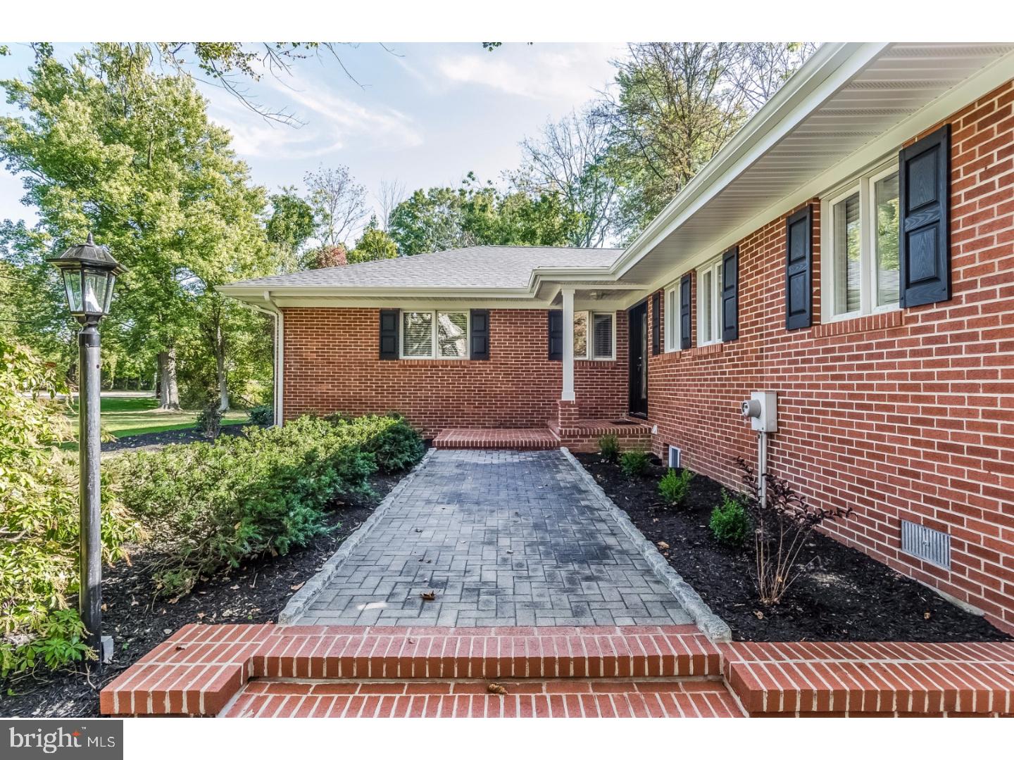 95 Denow Road Lawrenceville, NJ 08648 - Photo 4 of 25
