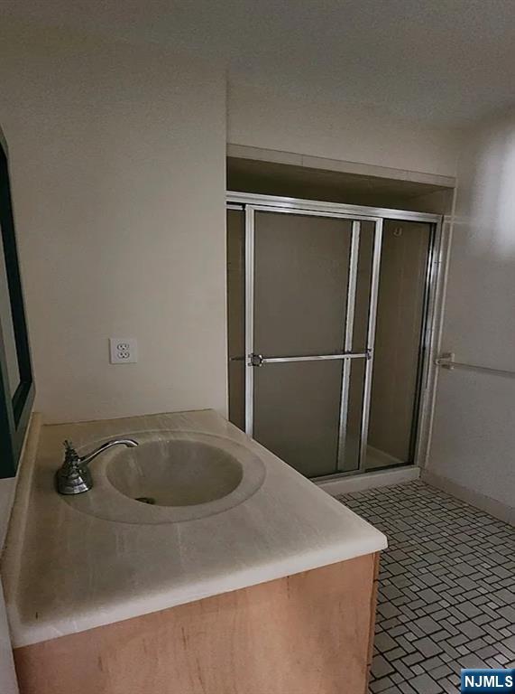 77 Main Avenue Wallington, NJ 07057 - Photo 8 of 8