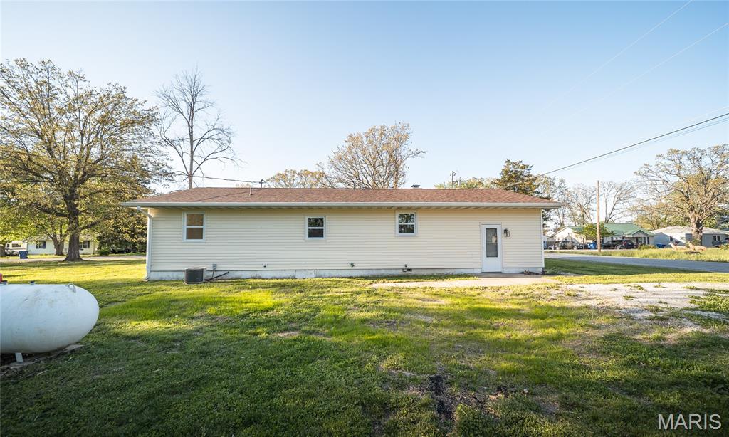 122 Sackett Street Licking, MO 65542 - Photo 26 of 30
