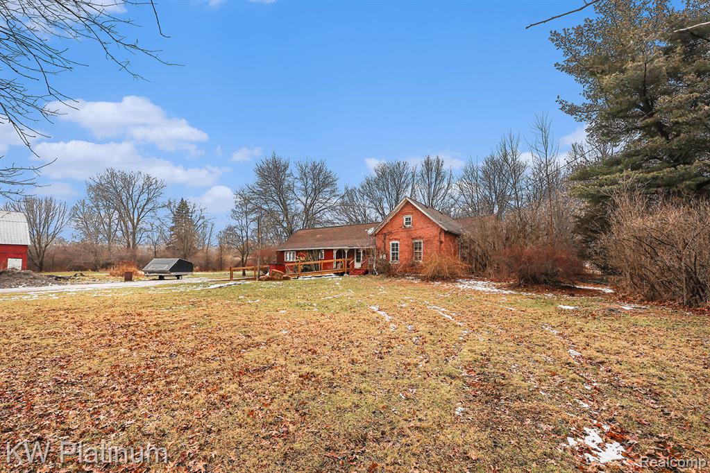 4202 Palms Road Casco, MI 48064 - Photo 11 of 22