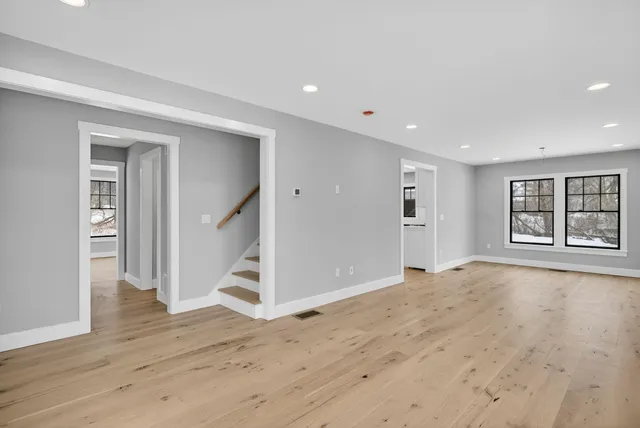 $999,000 | 958 East Woodstock Road, Woodstock, VT 05091