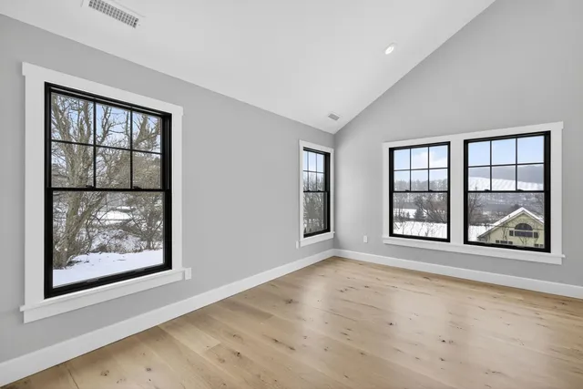 $999,000 | 958 East Woodstock Road, Woodstock, VT 05091