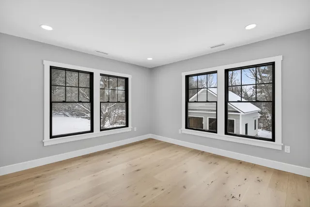 $999,000 | 958 East Woodstock Road, Woodstock, VT 05091