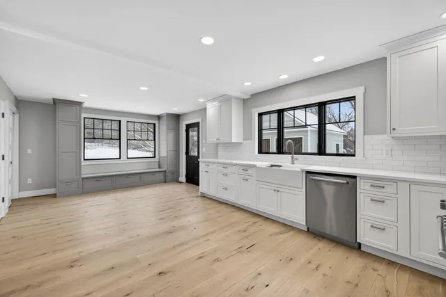 $999,000 | 958 East Woodstock Road, Woodstock, VT 05091