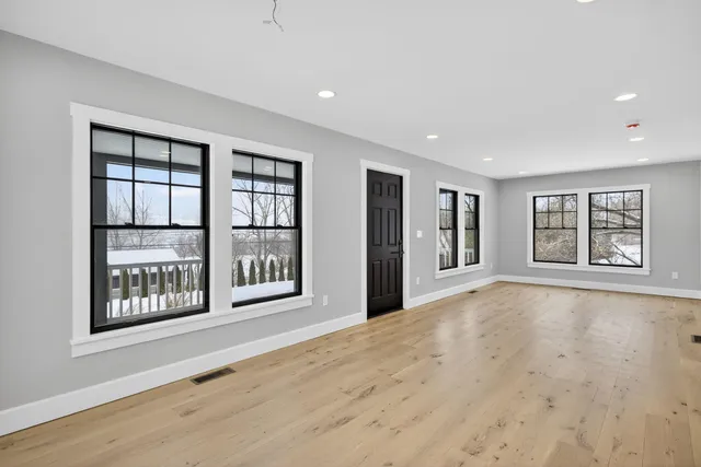 $999,000 | 958 East Woodstock Road, Woodstock, VT 05091