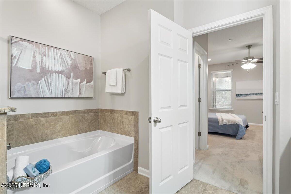47 Myrtle Park Point Ponte Vedra, FL 32081 - Photo 24 of 58 Large soaking tub