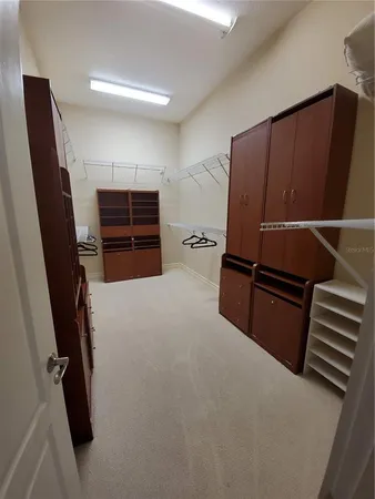 $5,800 | 4907 Bayshore Boulevard, Unit 102, Tampa, FL 33611