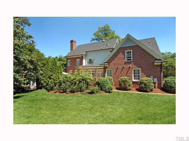 2709 Fairview Road Raleigh, NC 27608 - Photo 12 of 12 You can't tell it from the front, but there is a spacious rear lawn