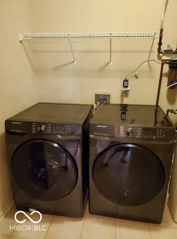 $2,100 | 10116 Hawks Lake Drive, Fishers, IN 46037