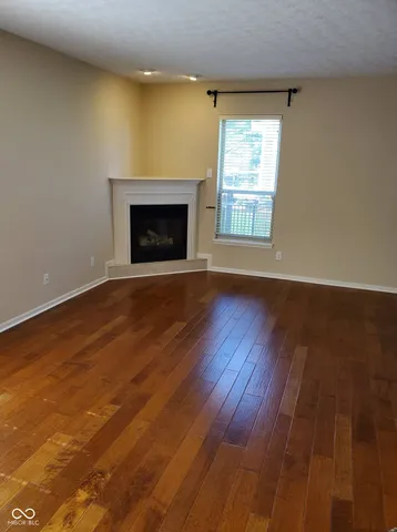 $2,100 | 10116 Hawks Lake Drive, Fishers, IN 46037