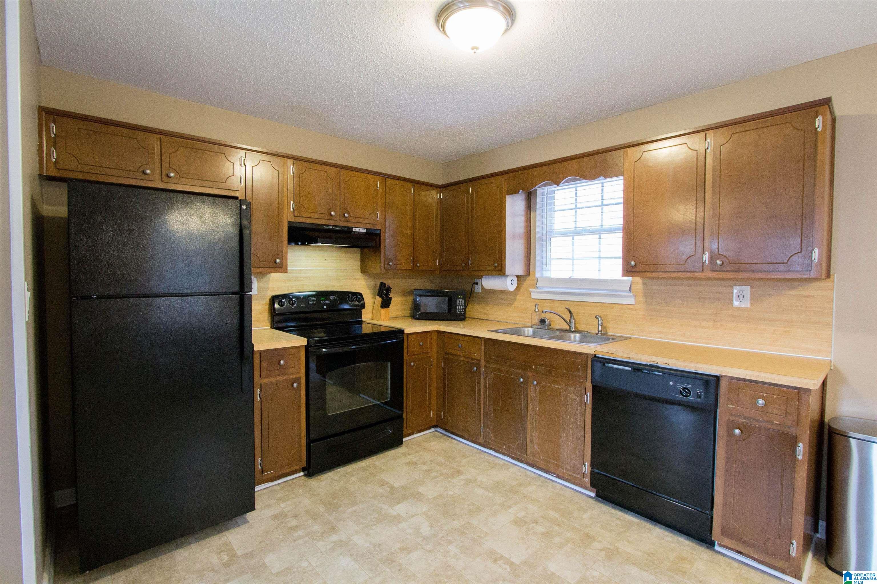 3056 Queenstown Road Trussville, AL 35173 - Photo 10 of 23