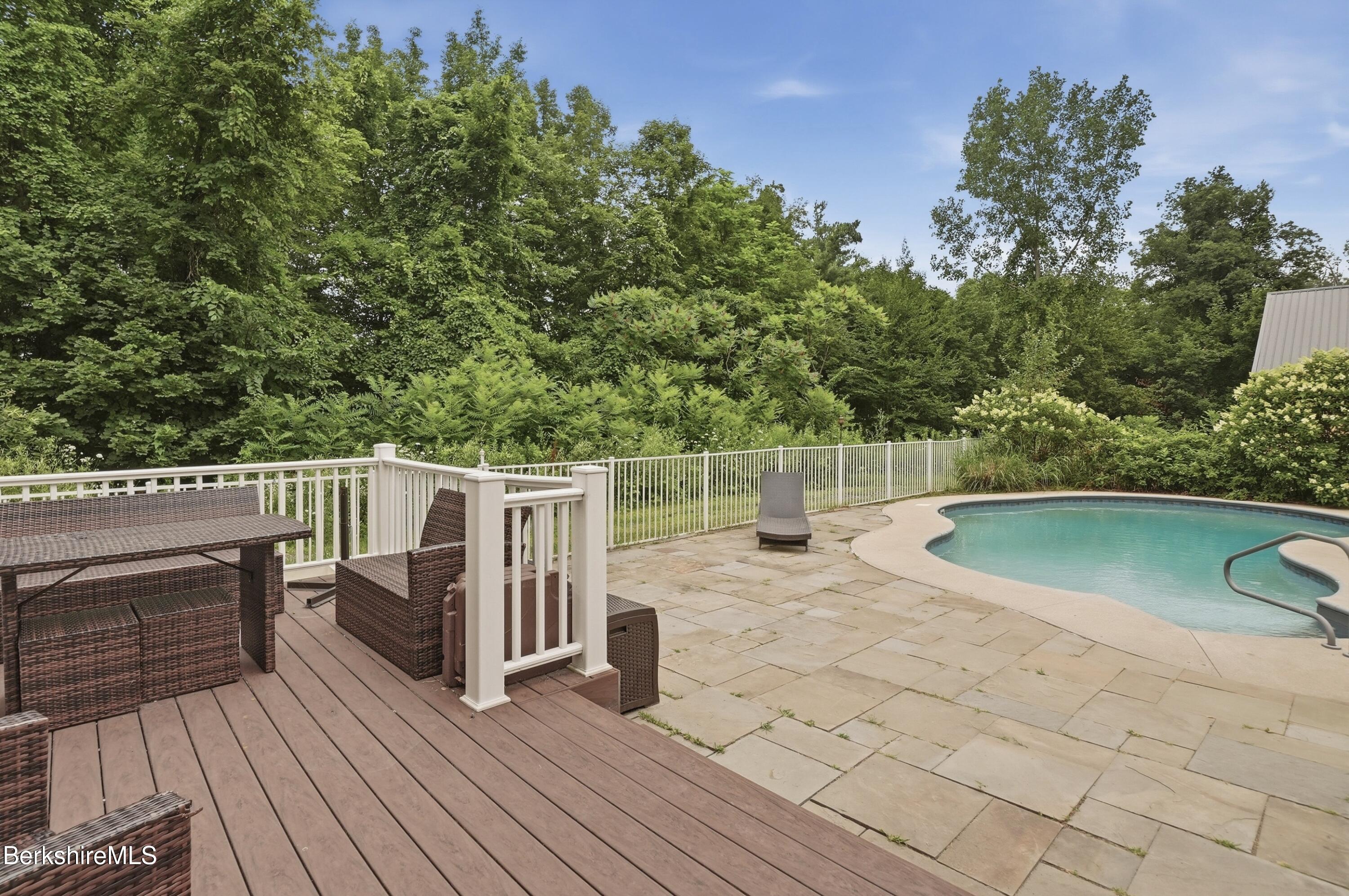 354 Notch Road North Adams, MA 01247 - Photo 26 of 30 DSC03624