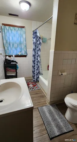 $439,999 | 11 Bidwell Avenue, East Hartford, CT 06108