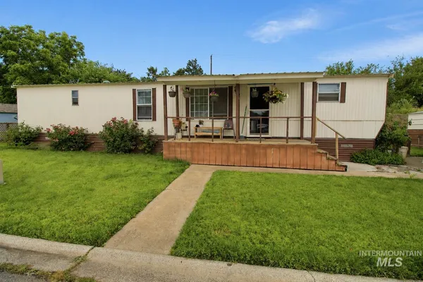 $44,900 | 1500 West 7th Street, Unit 61 61, Weiser, ID 83672