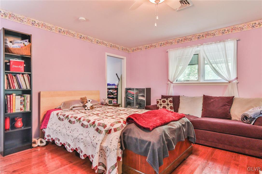 1350 Kelchner Road Bethlehem, PA 18018 - Photo 25 of 32 In law suite