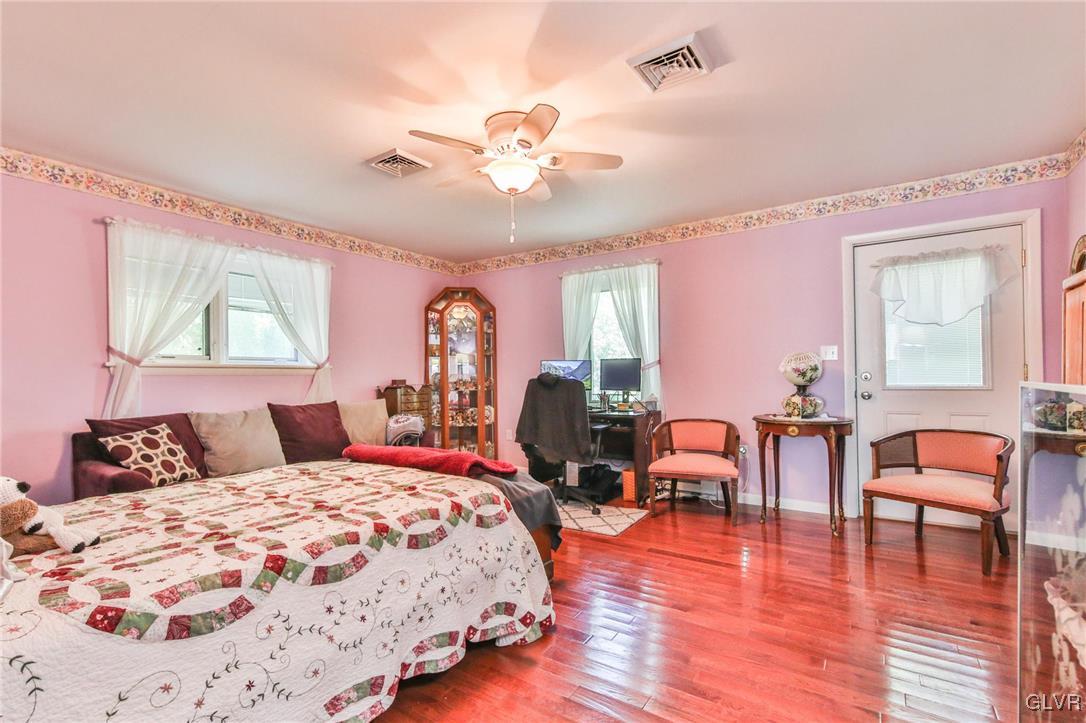 1350 Kelchner Road Bethlehem, PA 18018 - Photo 26 of 32 in law suite