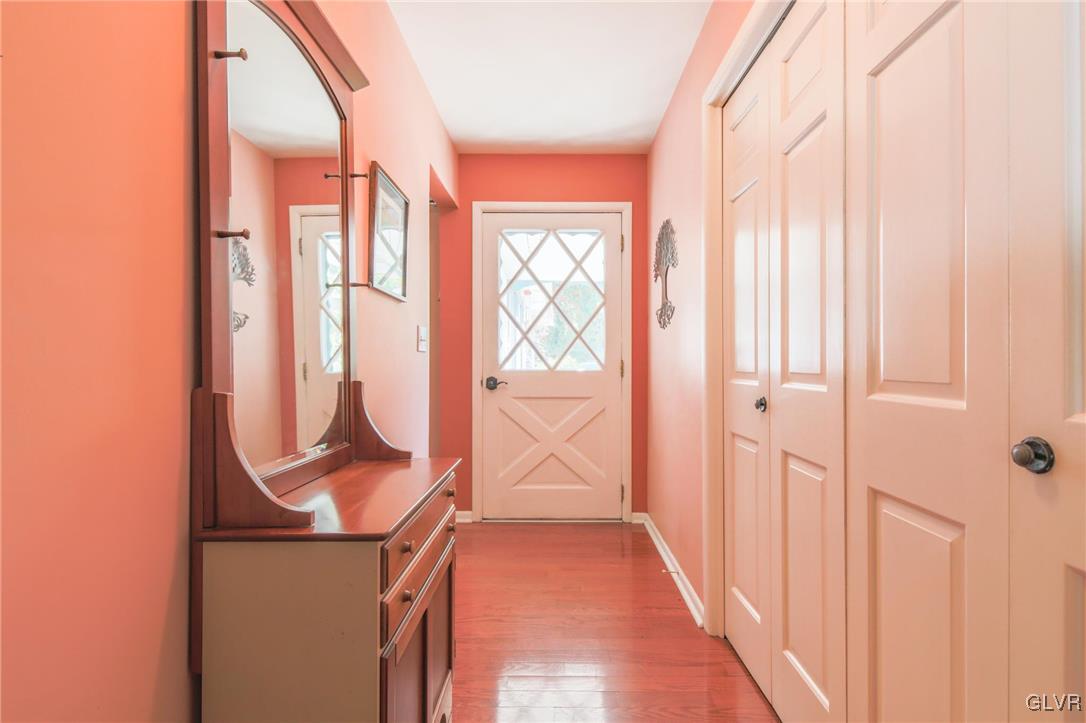 1350 Kelchner Road Bethlehem, PA 18018 - Photo 3 of 32 Gallery Image 3