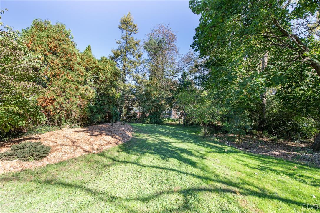 1350 Kelchner Road Bethlehem, PA 18018 - Photo 31 of 32 Gallery Image 31
