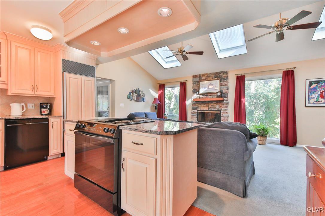 1350 Kelchner Road Bethlehem, PA 18018 - Photo 7 of 32 Gallery Image 7