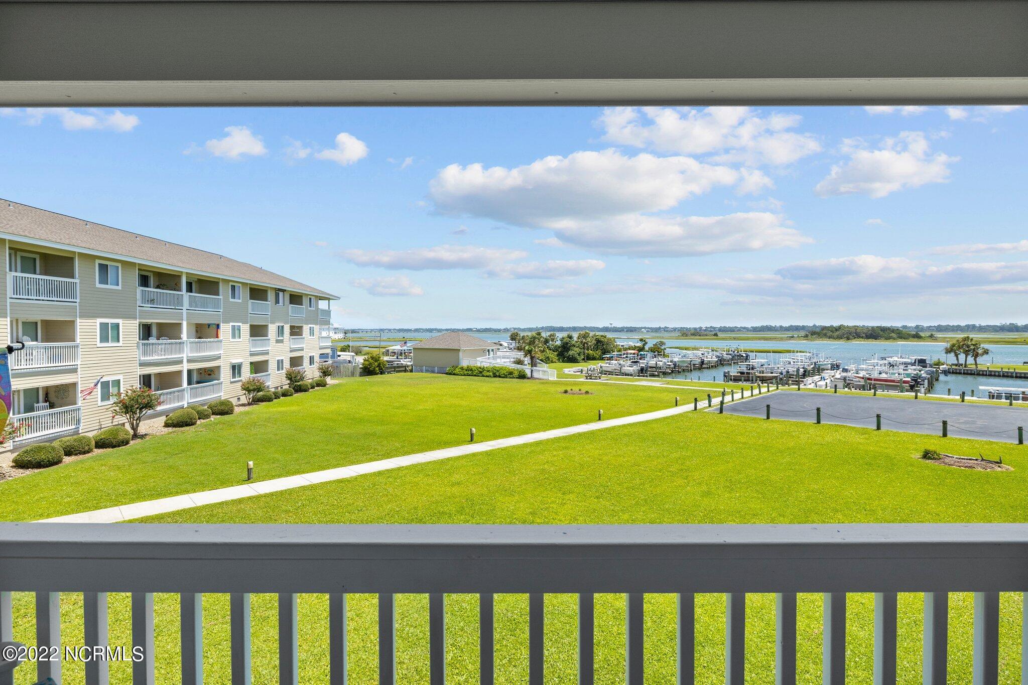 650 Cedar Point Boulevard, Unit A23 Cedar Point, NC 28584 - Photo 18 of 53 18-web-or-mls-_S3A3831