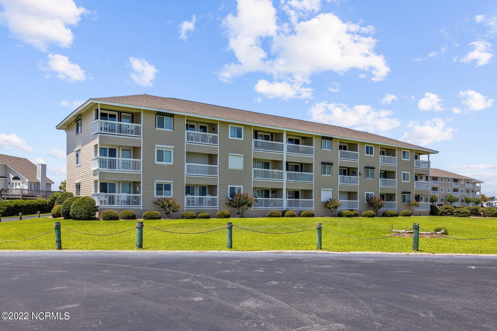 650 Cedar Point Boulevard, Unit A23 Cedar Point, NC 28584 - Photo 2 of 53 2-web-or-mls-_S3A3857