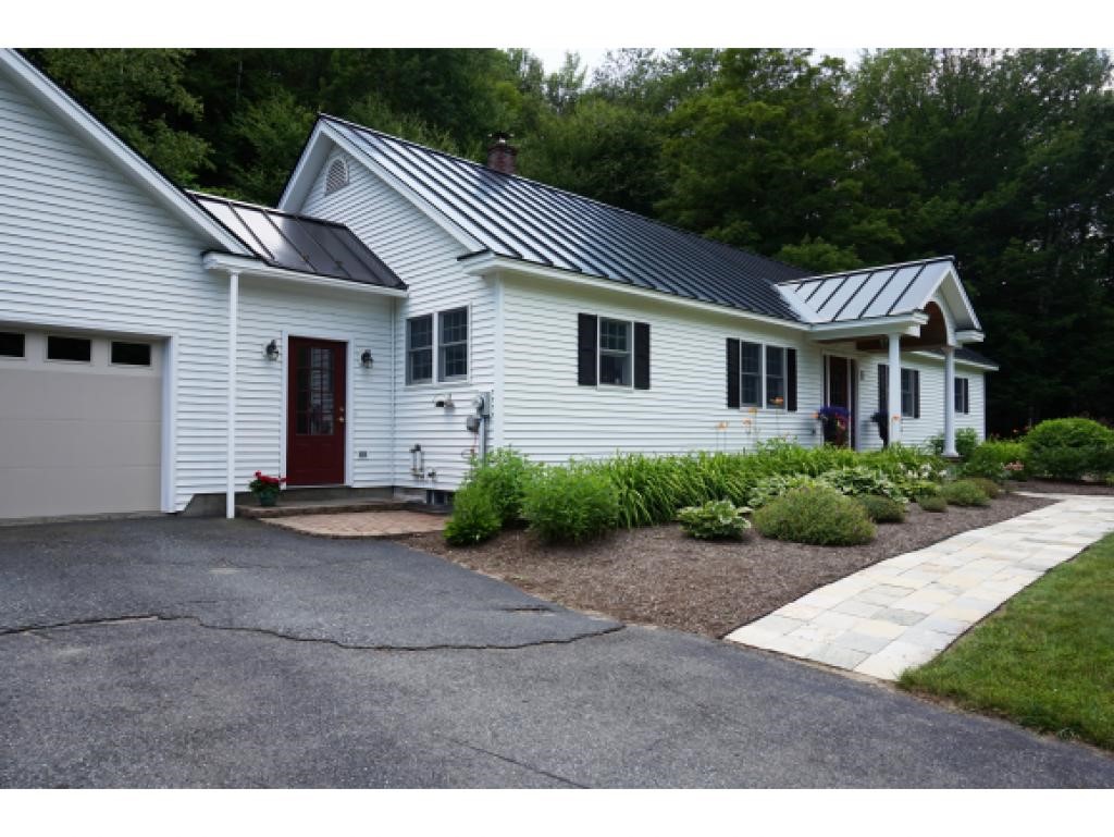 1610 Old River Road Hartford, VT 05001 - Photo 22 of 36 Gallery Image 22