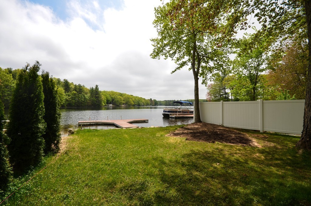 28 Ridge Trail Douglas, MA 01516 - Photo 4 of 20 Gallery Image 4