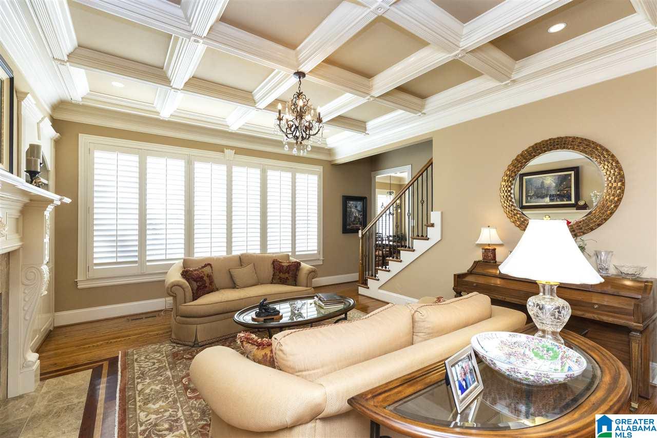 4036 Butler Springs Place Hoover, AL 35226 - Photo 5 of 36