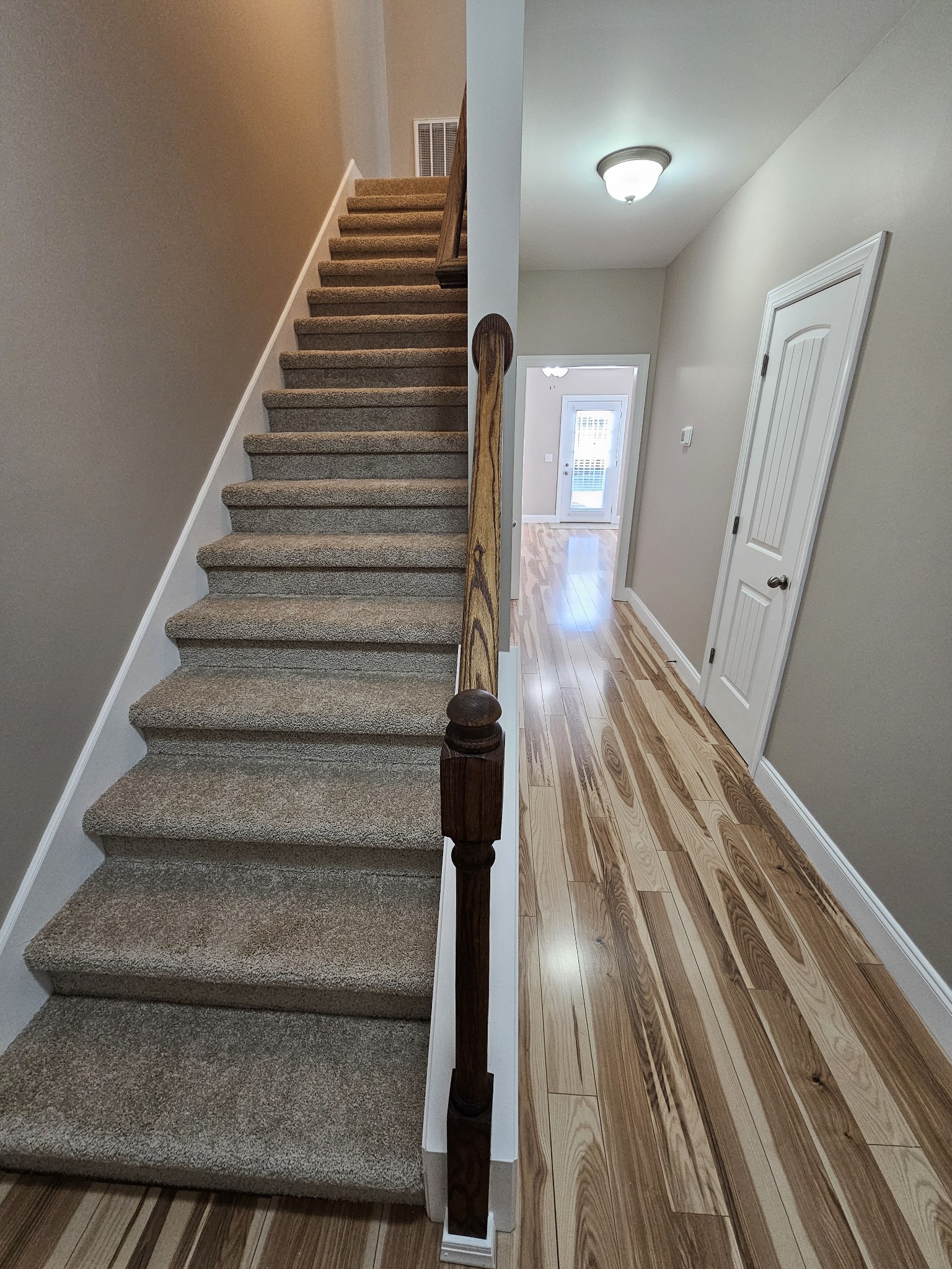 322 Rowlette Circle Murfreesboro, TN 37127 - Photo 10 of 23 a view of entryway