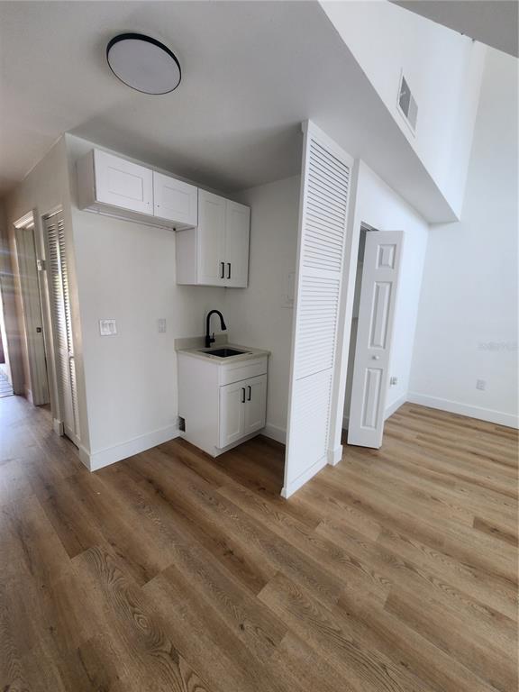 10232 Turkey Lake Road, Unit 180 Orlando, FL 32819 - Photo 2 of 21