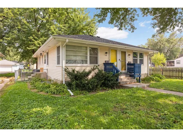 $415,000 | 5104 Vincent Avenue North, Minneapolis, MN 55430