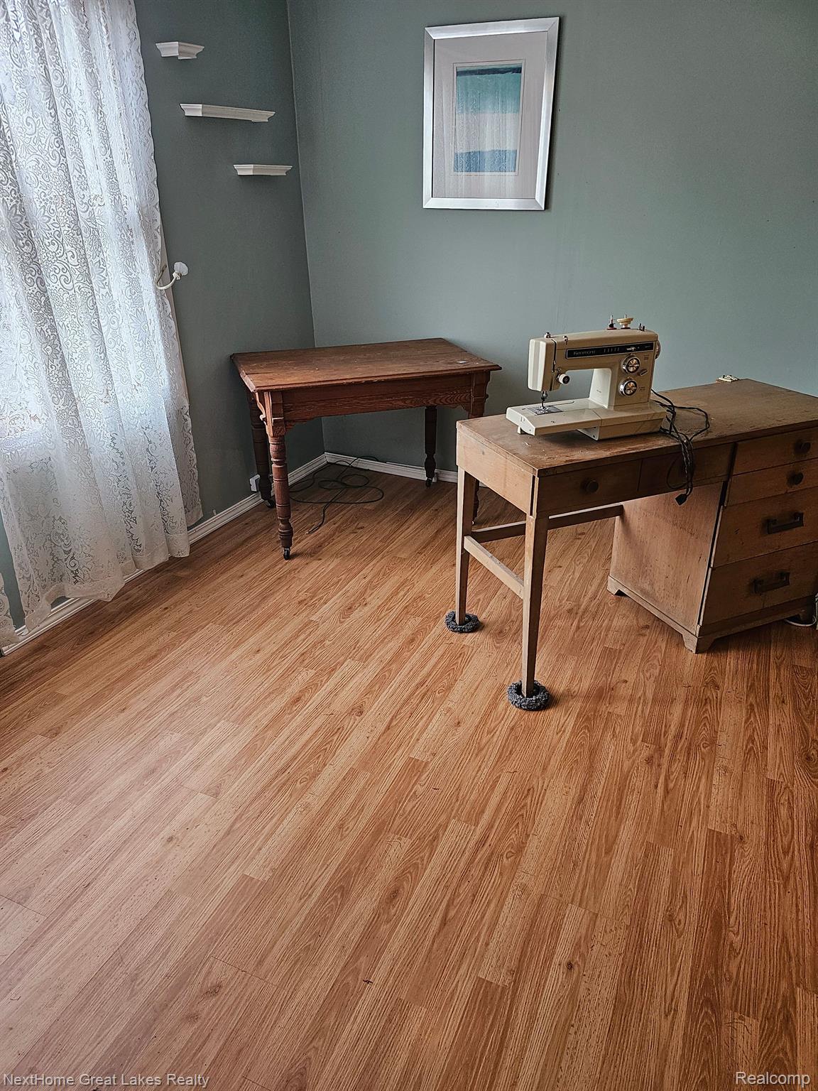 5164 West Carpenter Road Flint, MI 48504 - Photo 9 of 20 Dining/Flex Room