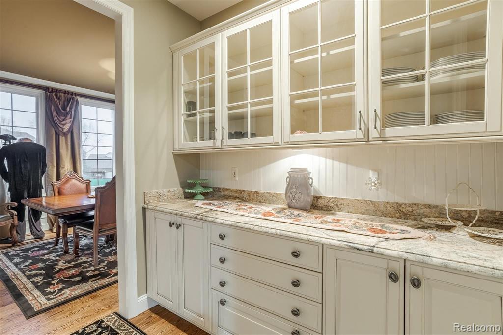 701 Wellington Circle Rochester Hills, MI 48309 - Photo 30 of 54