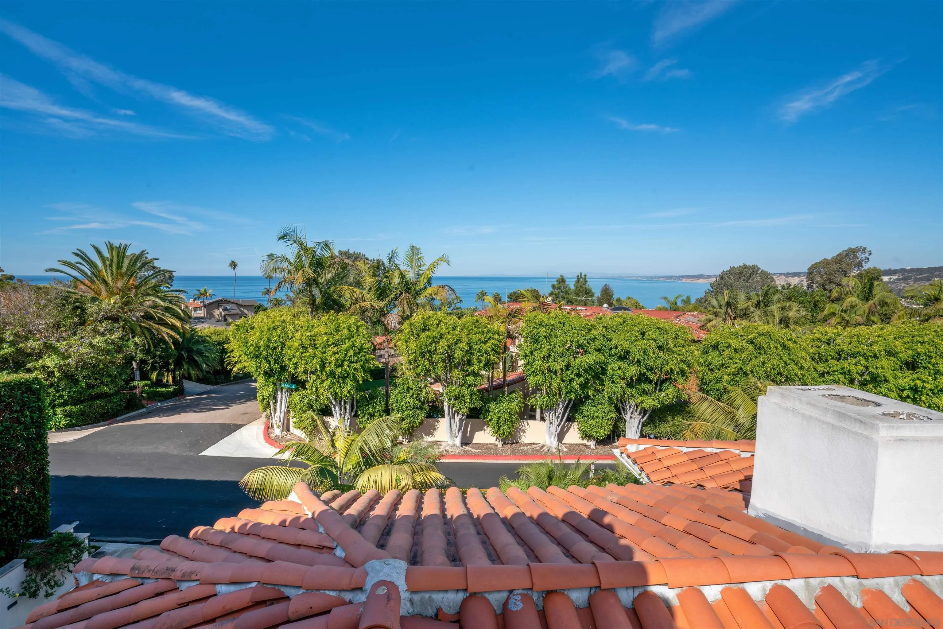 1865 Soledad Avenue La Jolla, CA 92037 - Photo 31 of 32 a view of a yard with an outdoor seating