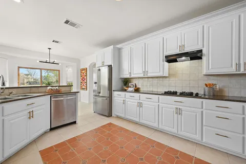 $1,500,000 | 25 Lovegrass Lane, Austin, TX 78745