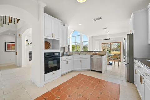 $1,500,000 | 25 Lovegrass Lane, Austin, TX 78745