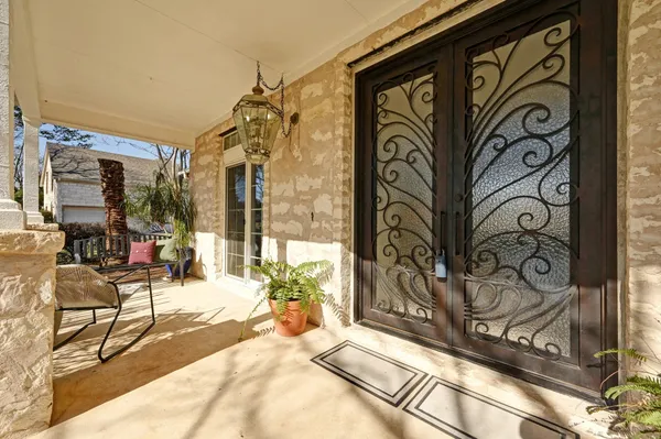 $1,500,000 | 25 Lovegrass Lane, Sunset Valley, TX 78745