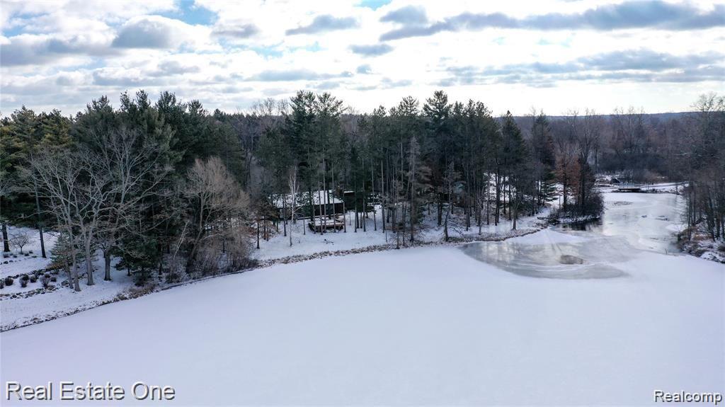 1261 Lake George Road Oakland, MI 48363 - Photo 7 of 32 Gallery Image 7