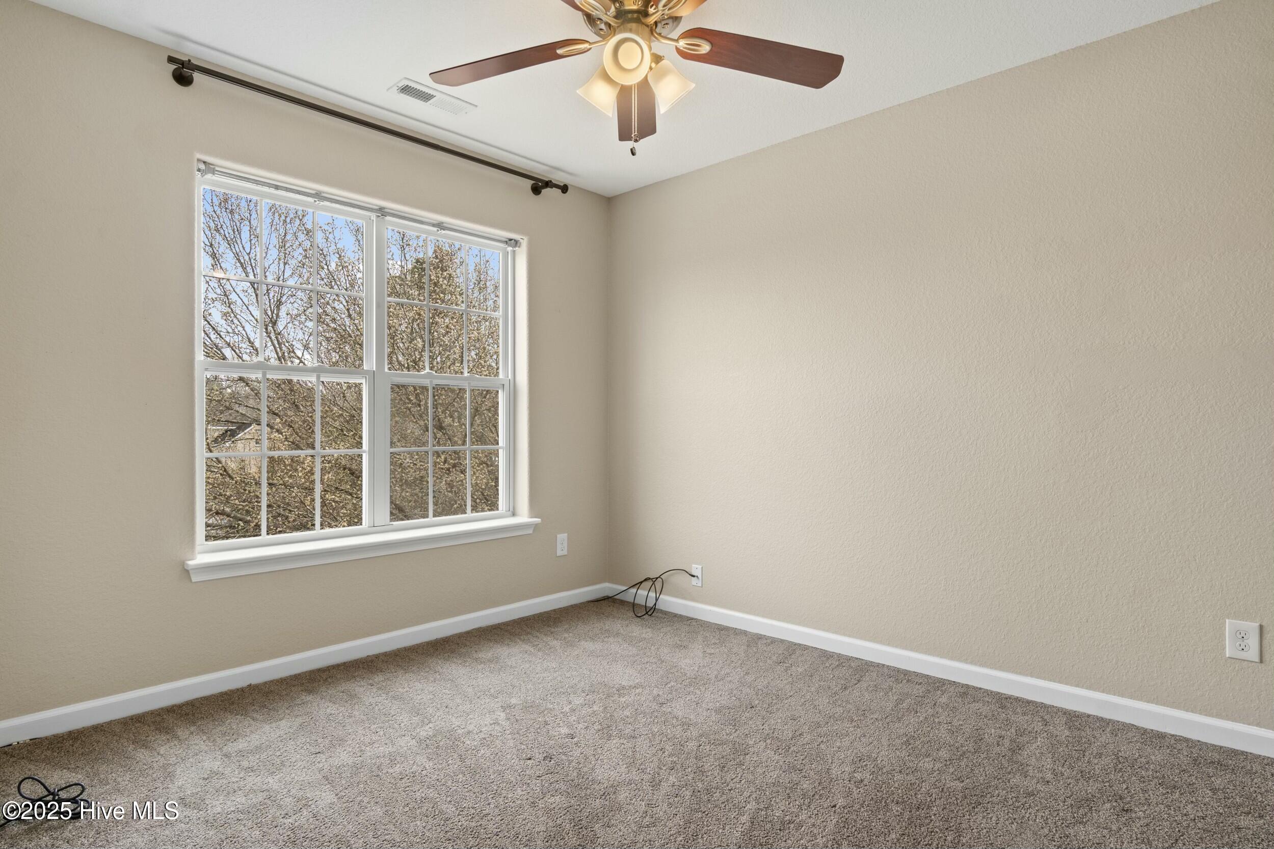 103 Green View Road Moyock, NC 27958 - Photo 17 of 38 Bedroom 2