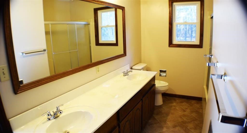 122 Flat Shoals Road Salem, SC 29676 - Photo 8 of 17 Gallery Image 8