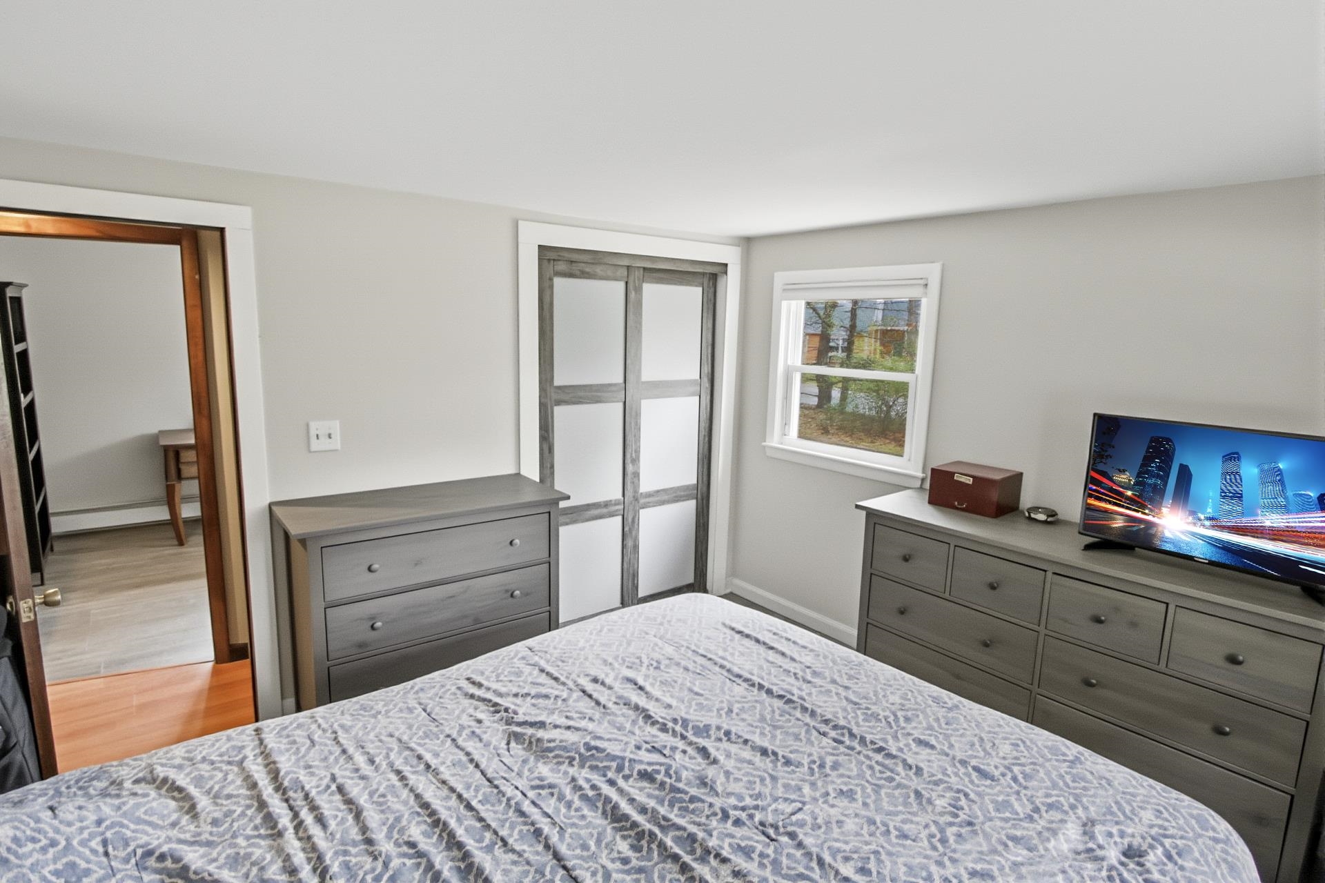 15 Lincoln Street Pelham, NH 03076 - Photo 25 of 50
