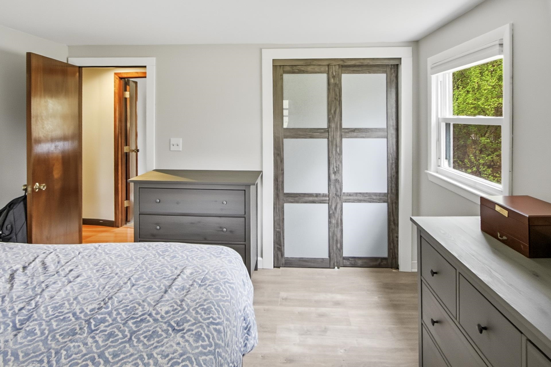 15 Lincoln Street Pelham, NH 03076 - Photo 26 of 50