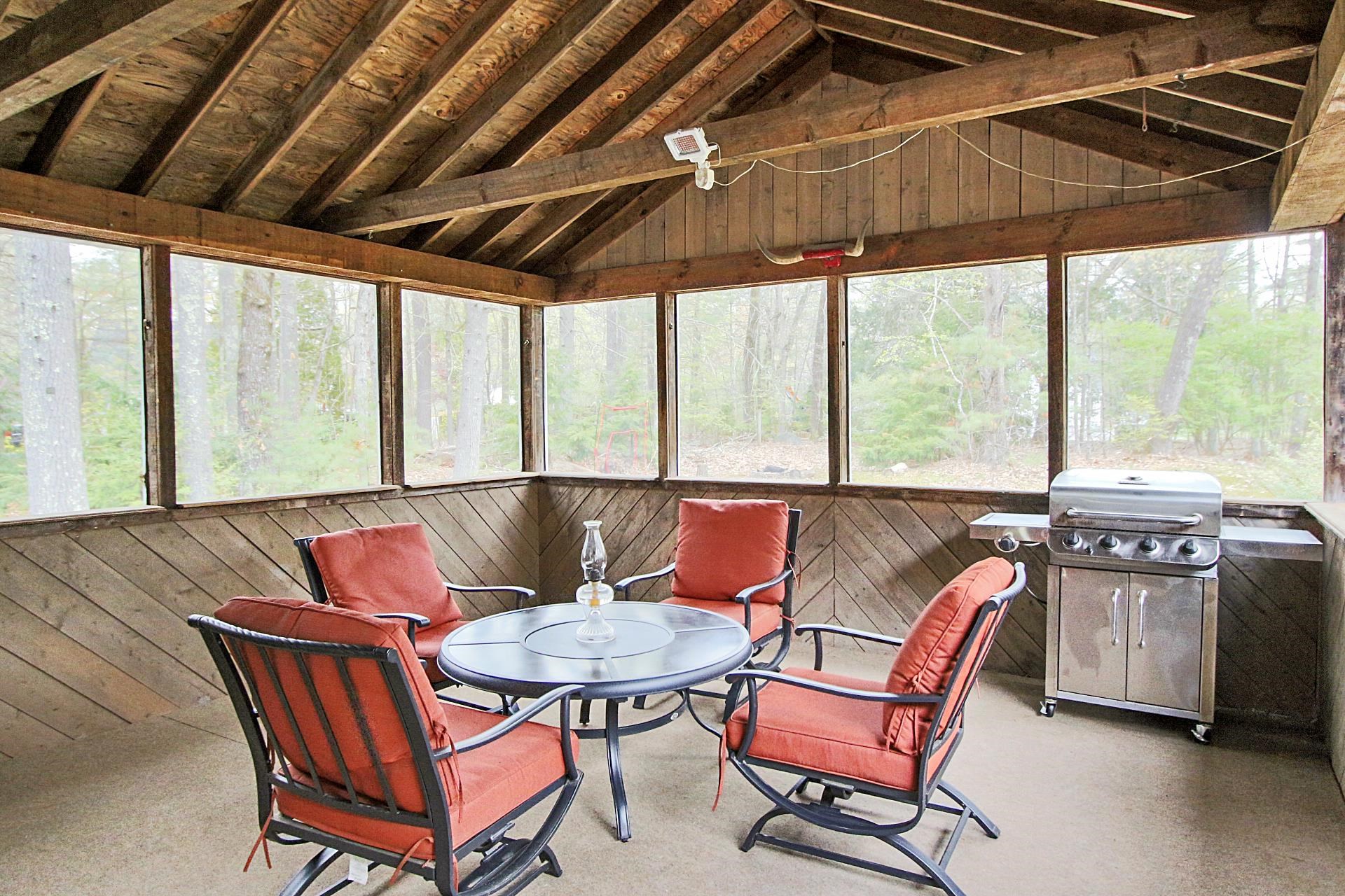 15 Lincoln Street Pelham, NH 03076 - Photo 40 of 50